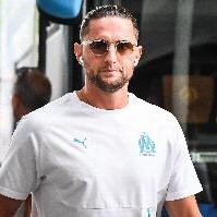 队报:德泽尔比觉得被拉比奥特背叛考虑让球员走人,马赛高层支持
